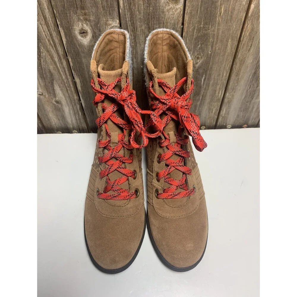 SOREL Lexie Wedge Gold Star Boots Womens / Youth Brown Leather 5